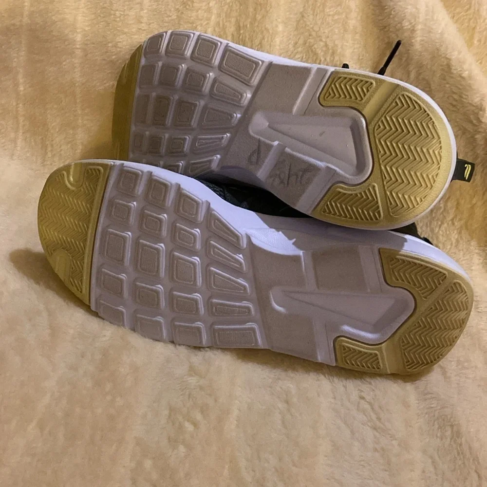 Zuma Studio Sneaker III size 38/8